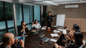 الوظائف والتدريب